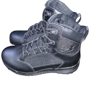 New in Box, Size 7, Under Armour Stellar Tac Protect